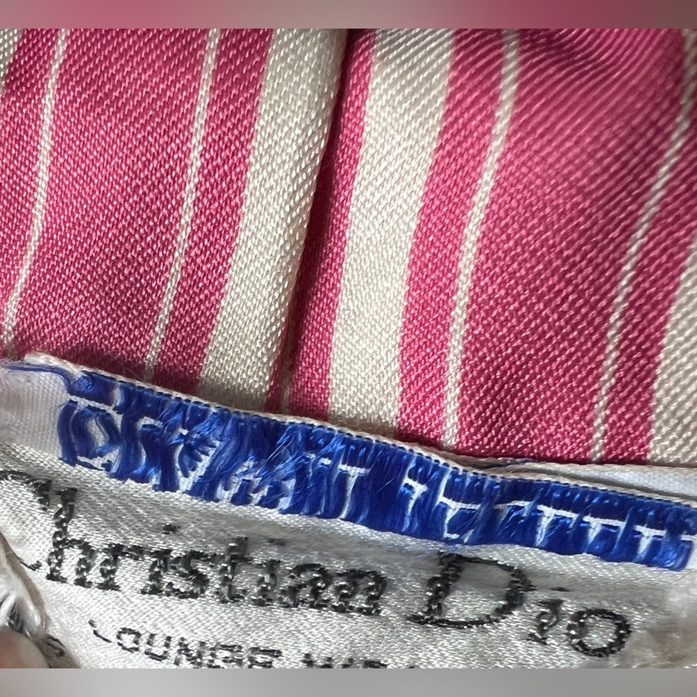 Christian Dior Pink and White Striped Robe Sz Medium - Picture 4 of 7